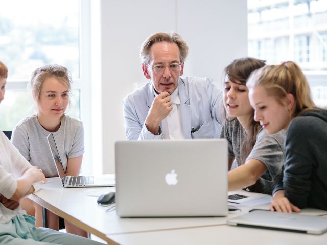 Oliver jung fotografie hfg tag1 201636234